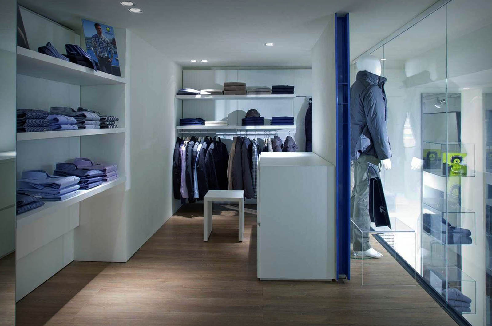 Fit Out - SHOW ROOM